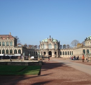 Дорога к Дрезденской галерее