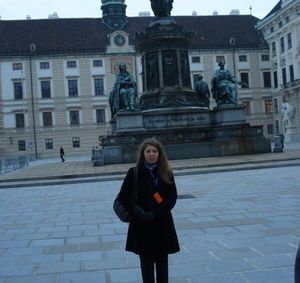 На площади Вены