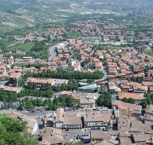 Вид на Италию со стен Сан-Марино