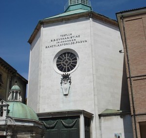 Церковь в Римини