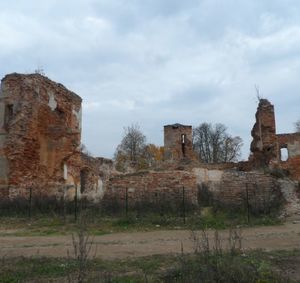 Руины в Гольшанах - фото 2