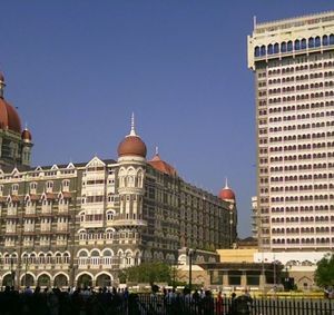 Отель "Taj Mahal Palace & Tower" ("Тадж-Махал Палас")