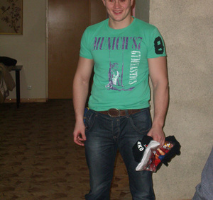 Дмитрий Заболотный (до 100 кг)- Чемпион Мира и России 2008 года, Чемпион Международных турниров по Mix-Fight
