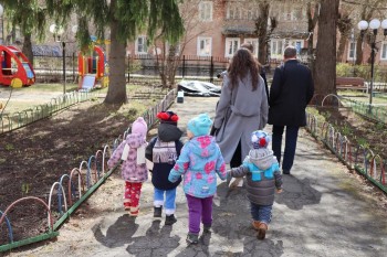 «Институт демографического развития» выяснил, сколько нижегородские родители тратят на обеспечение своих детей
