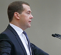 Дмитрий Медведев поддержал идею повышения пенсионного возраста чиновникам и депутатам 
