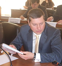 Сорокин заявляет, что &quot;пауза&quot; с назначением заместителей главы Н.Новгорода связана с тем, что он пока &quot;присматривается&quot; к депутатам Гордумы
