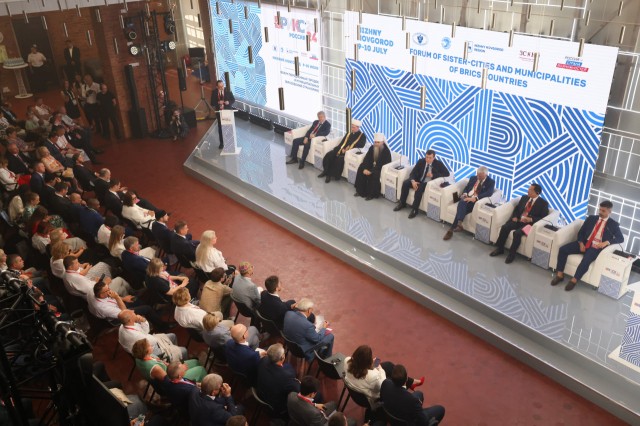 Заседание Форума породненных городов и муниципальных образований стран БРИКС состоялось в Нижнем Новгороде