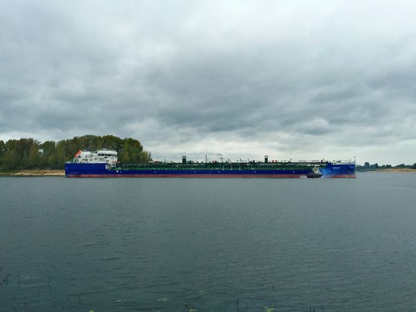 Нижегородский завод "Красное Сормово" передал танкер Pioneer  компании Caspian Marine Services Limited