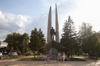 Сквер на Юбилейном бульваре в Нижнем Новгороде открыли после реконструкции