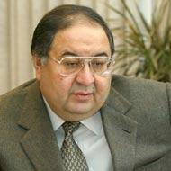 Гендиректор "Газпроминвестхолдинга" Усманов приобрел ИД "Коммерсант"