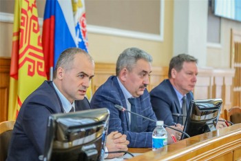 Вопросы работы городских служб обсудили на еженедельной планерке в Чебоксарах