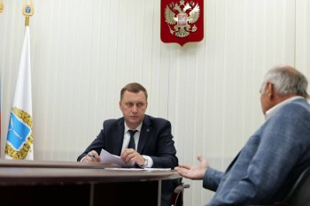 Губернатор Саратовской области Роман Бусаргин провел прием граждан Губернатор Саратовской области Роман Бусаргин провел прием граждан