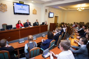 &quot;Единая Россия&quot; масштабно отметила День Конституции в Нижегородской области