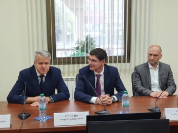 Александр Лариков представлен в должности президента ТПП Нижегородской области Александр Лариков представлен в должности президента ТПП Нижегородской области