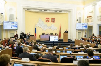 Оренбургский парламент поддержал проект бюджета на 2026-2028 годы