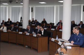 Нижегородская Гордума обсудила проблемы при вывозе мусора из-за снега