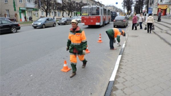 Около 70 единиц техники и максимальное число дорожных рабочих задействовано в работах по благоустройству в Чебоксарах