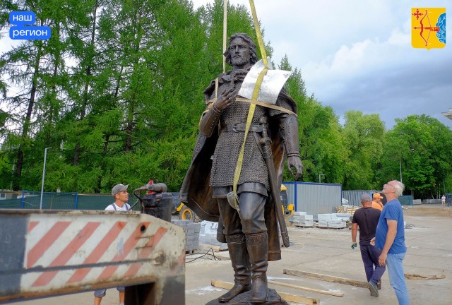 Памятник Александру Невскому устанавливают в Кирове