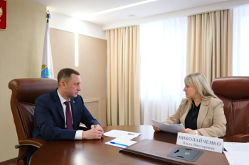 Роман Бусаргин встретился с новым саратовским омбудсменом 