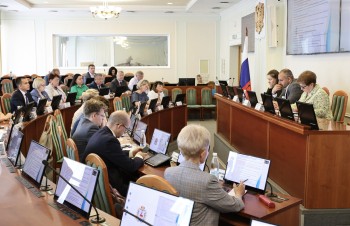 ЗС НО предлагает перераспределить финансирование лечения орфанных заболеваний ЗС НО предлагает перераспределить финансирование лечения орфанных заболеваний
