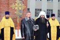 Владыка Георгий освятил крест часовни у здания нижегородского ГУ МВД 