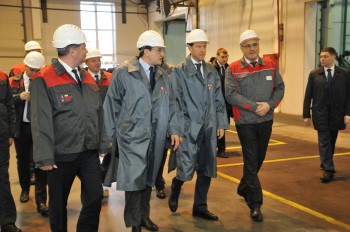 Глеб Никитин и Денис Мантуров посетили завод &quot;Красный якорь&quot;  в Нижнем Новгороде