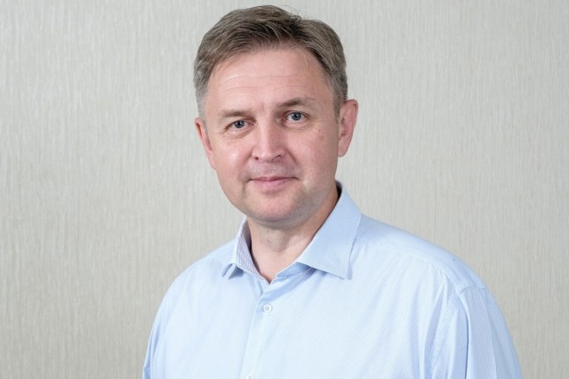 Экс-зампредседателя областного правительства Роман Береснев стал председателем Заксобрания Кировской области Экс-зампредседателя областного правительства Роман Береснев стал председателем Заксобрания Кировской области