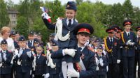 Последний звонок-2016 прозвенел в школах города Чебоксары