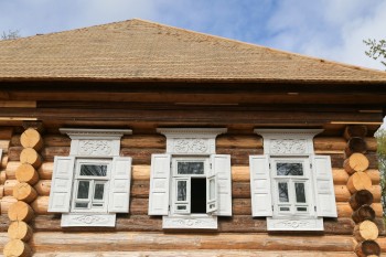 Реставрация почти половины ОКН завершена в нижегородском музее-заповеднике "Щелоковский хутор"