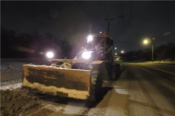 Более 100 единиц техники устраняют последствия снегопада в Чебоксарах, - Алексей Ладыков