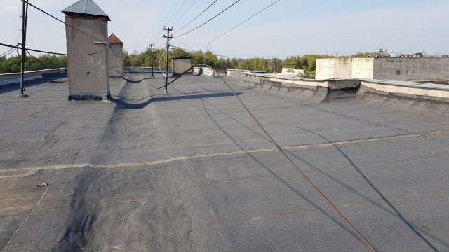 После вмешательства ГЖИ управляющая компания в Балахне отремонтировала крышу над квартирой и лоджией многоквартирного дома После вмешательства ГЖИ управляющая компания в Балахне отремонтировала крышу над квартирой и лоджией многоквартирного дома