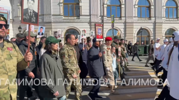 "Бессмертный полк" из 130 тыс. татарстанцев прошёл в Казани