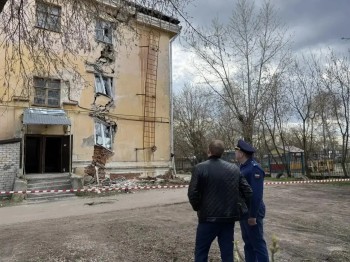 Дело о халатности возбуждено из-за разрушения дома в Балахне