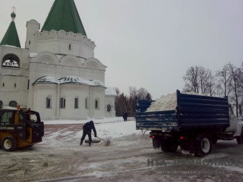 Мэрия предупреждает автомобилистов о запланированной масштабной уборке снега с улиц Нижнего Новгорода 12 февраля с 19:00 (СПИСОК УЛИЦ)