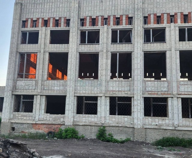 Опасные ветхие здания выявила прокуратура в городе Алатырь