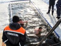 Нижегородское ГУ МЧС рекомендует в Крещение заходить в купальни только с берега