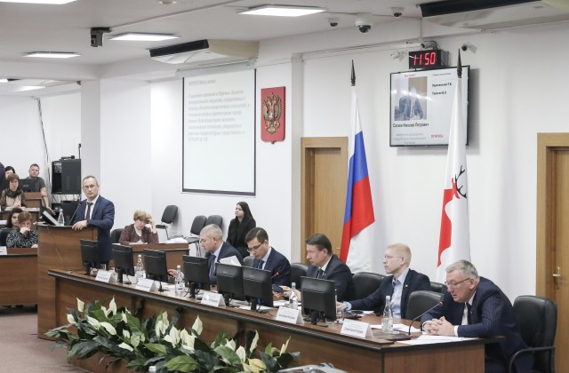 Депутаты одобрили предложение Юрия Шалабаева о включении в список льготников детей мобилизованных нижегородцев