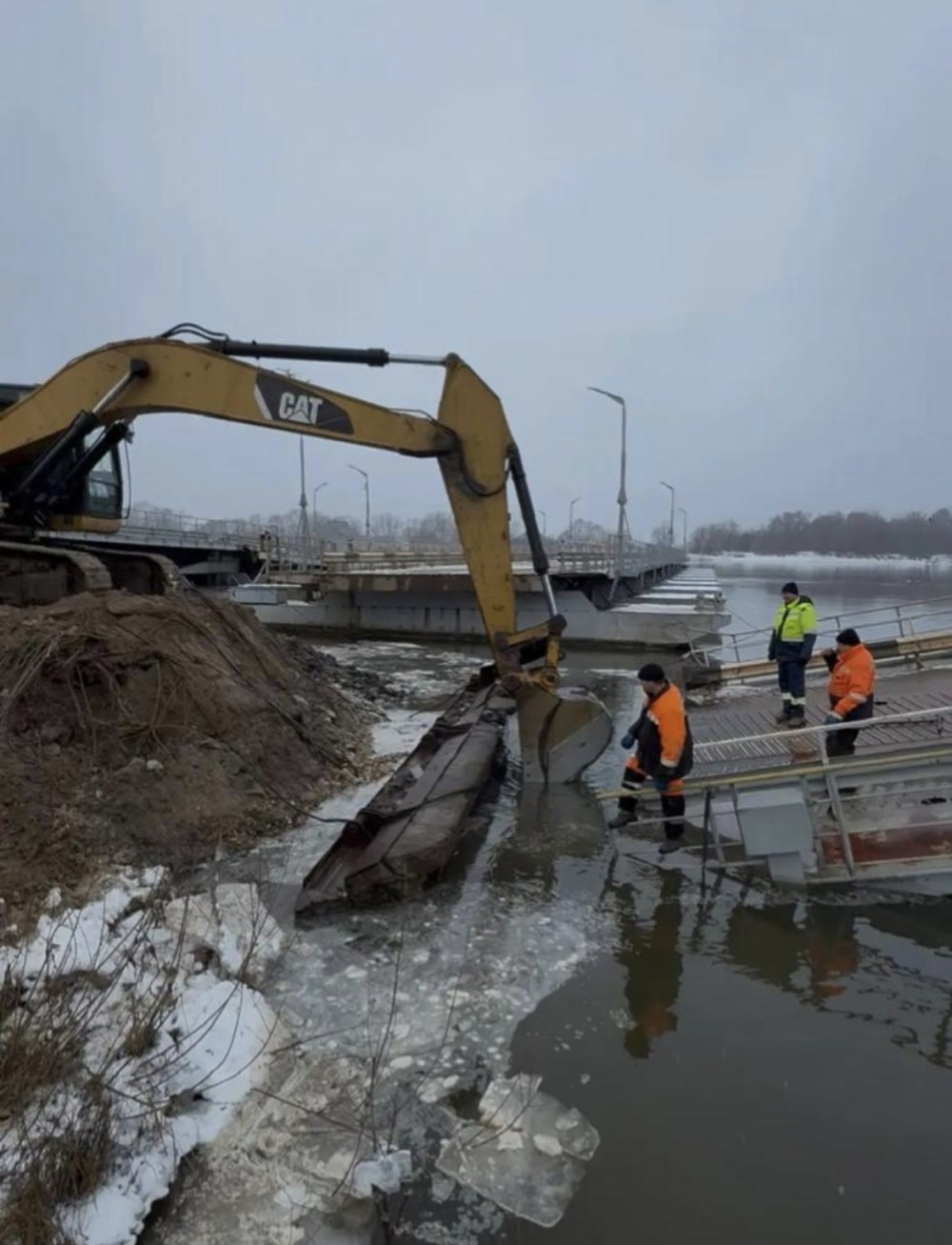 Дата возобновления работы наплавного моста в Павлове пока не определена