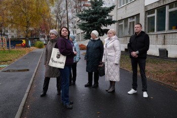Соцучастковые помогли с ремонтом территорий у школы и детсадов Приокского района Соцучастковые помогли с ремонтом территорий у школы и детсадов Приокского района