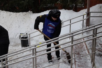 "Снежный десант" отправлен на помощь нижегородским соцучреждениям