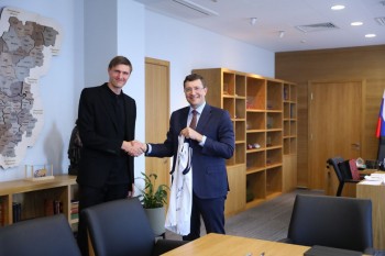 Глеб Никитин обсудил с президентом РФБ Андреем Кириленко перспективы развития баскетбола в Нижегородской области