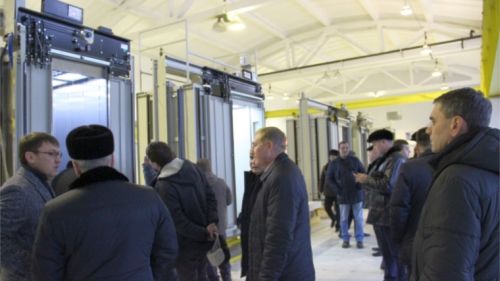Руководители городского ЖКХ ознакомились с продукцией Чебоксарского лифтостроительного завода Руководители городского ЖКХ ознакомились с продукцией Чебоксарского лифтостроительного завода