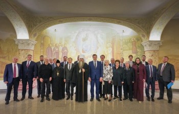 Представителей СНГ планируют вовлекать в нижегородский "Алтарь Отечества" Представителей СНГ планируют вовлекать в нижегородский "Алтарь Отечества"