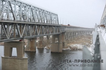 Дополнительные пригородные поезда запустят из-за ограничения движения автотранспорта по Борскому мосту