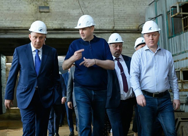 Высокотехнологичную систему обработки металла запустили на заводе в Орске Высокотехнологичную систему обработки металла запустили на заводе в Орске