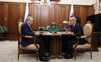 Владимир Путин провел рабочую встречу с главой Удмуртии Александром Бречаловым