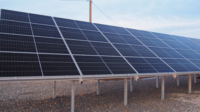 Все панели установлены на строящейся солнечной электростанции в башкирском Благовещенске