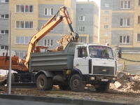 Проверку объектов строительства провел замглавы администрации Сарова Назмутдинов