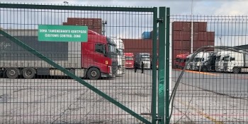 Действие указа президента об упрощённом импорте проверили на самарской границе Действие указа президента об упрощённом импорте проверили на самарской границе