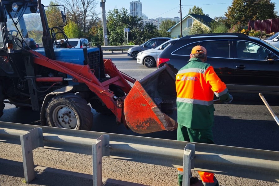 Покос на 1,4 млн кв. метров провели в Чебоксарах